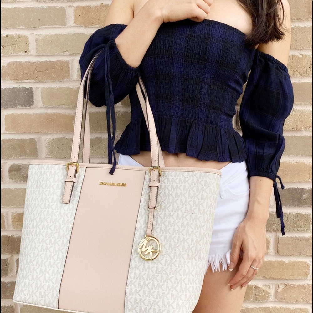 SALE⬇️⬇️👜💕-NWT Michel Kors Tote Ballet Pink - Picture 1 of 6